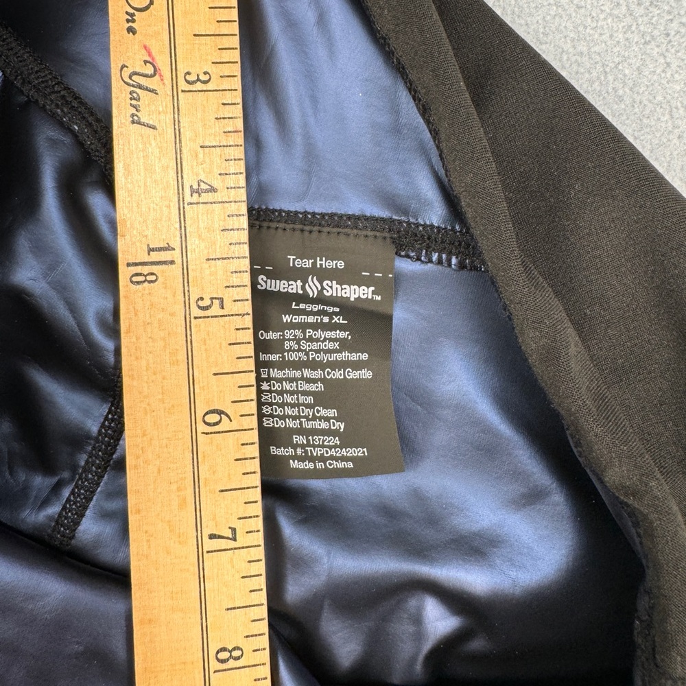 Sweat shaper yoga’s pants size XL
